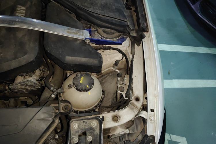 Used BMW 1 Series 2018 118i Leading Model Engine Bay Left