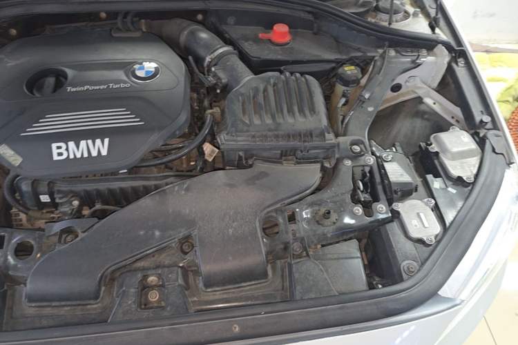Used BMW 1 Series 2018 118i Sport Edition Engine Bay Left