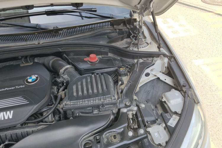 Used BMW 1 Series 2018 Facelifted 118i Design Package Edition Engine Bay Left