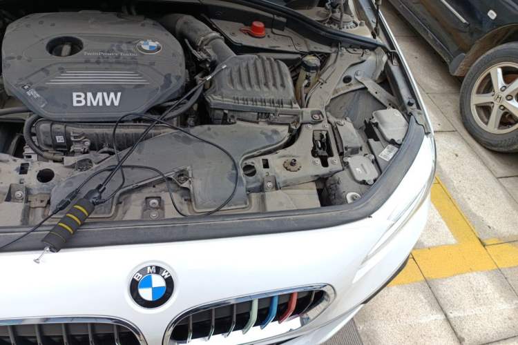 Used BMW 1 Series 2018 118i Sport Edition Engine Bay Left