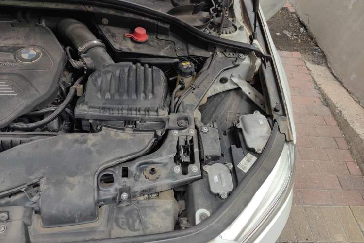 Used BMW 1 Series 2018 Facelifted 118i Sport Edition Engine Bay Left
