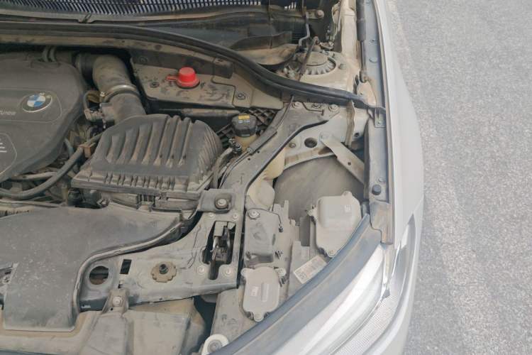 Used BMW 1 Series 2018 Facelifted 118i Sport Edition Engine Bay Left