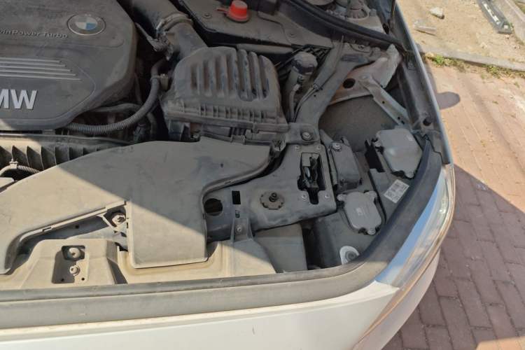 Used BMW 1 Series 2018 Facelifted 118i Sport Edition Engine Bay Left