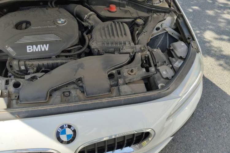 Used BMW 1 Series 2018 118i Sport Edition Engine Bay Left