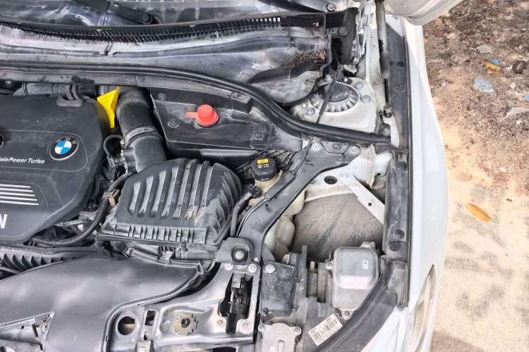 Used BMW 1 Series 2018 Facelifted 118i Sport Edition Engine Bay Left