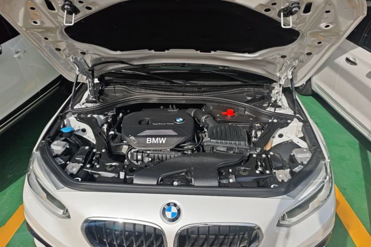 Used BMW 1 Series 2018 Facelifted 118i Sport Edition Engine Bay