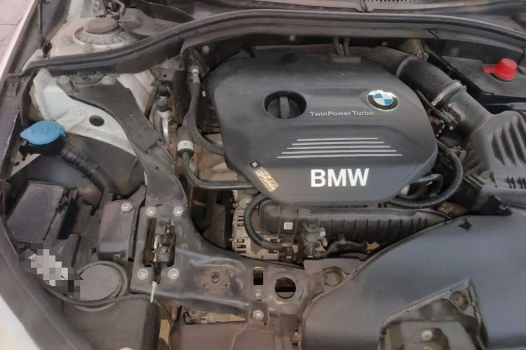 Used BMW 1 Series 2018 118i Fashion Model Engine Bay Right