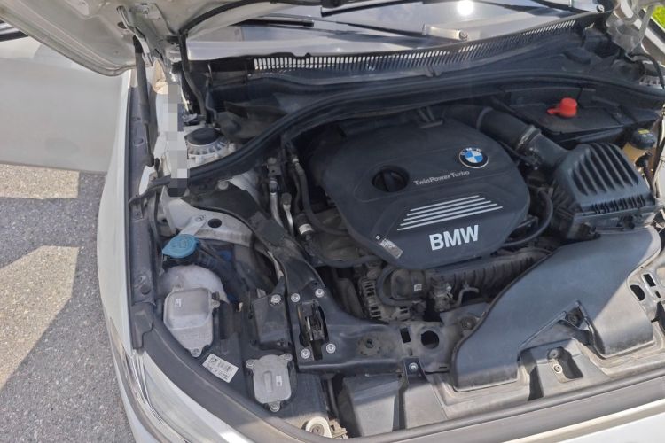 Used BMW 1 Series 2018 118i Sport Edition Engine Bay Right