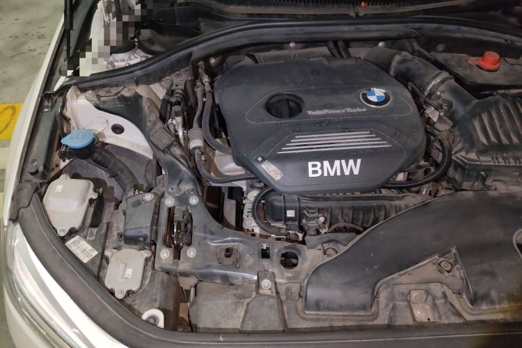Used BMW 1 Series 2018 118i Design Package Edition Engine Bay Right