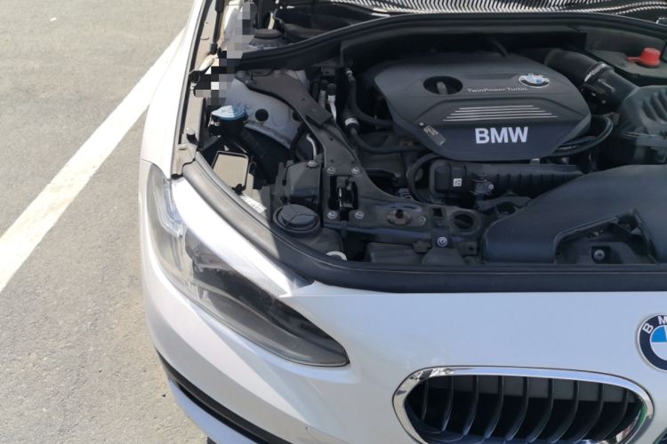 Used BMW 1 Series 2018 118i Fashion Model Engine Bay Right