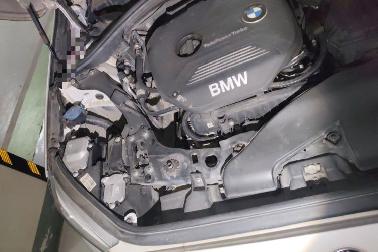 Used BMW 1 Series 2018 118i Sport Edition Engine Bay Right