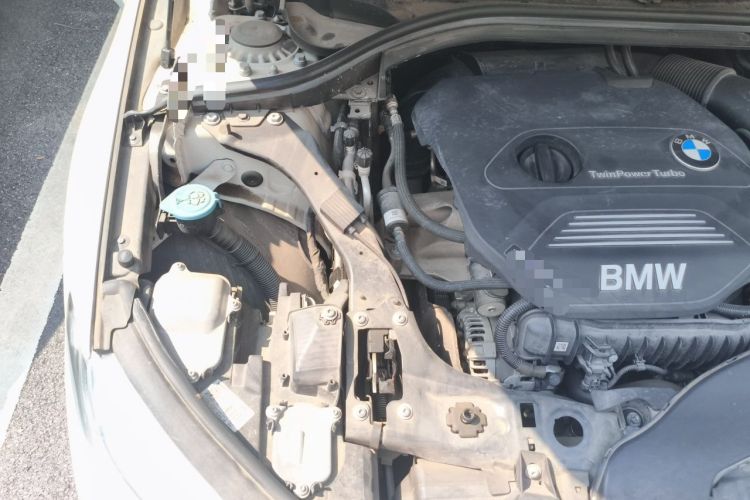 Used BMW 1 Series 2018 118i Sport Edition Engine Bay Right