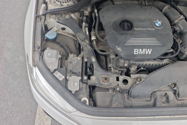 Used BMW 1 Series 2018 Facelifted 118i Sport Edition Engine Bay Right