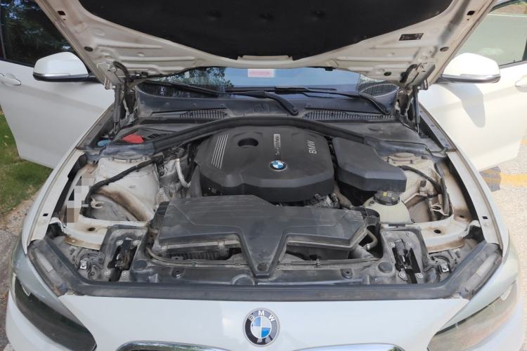 Used BMW 1 Series 2018 118i Leading Model Engine Bay