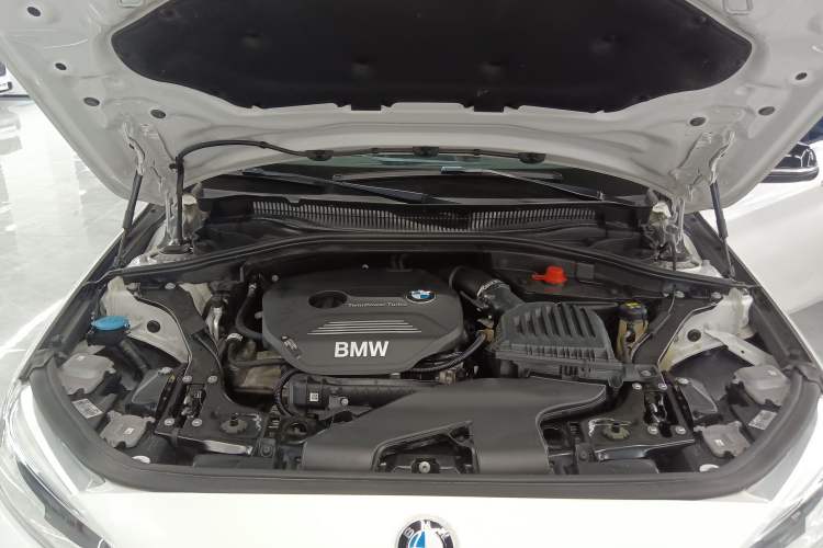 Used BMW 1 Series 2018 118i Sport Edition Engine Bay