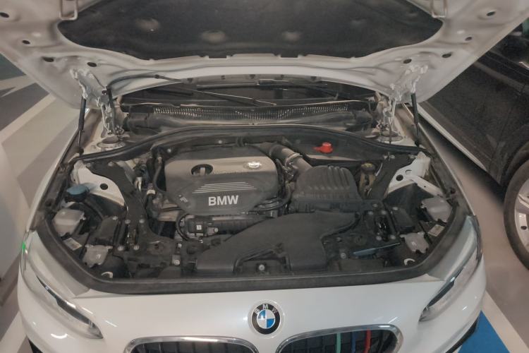Used BMW 1 Series 2018 118i Sport Edition Engine Bay
