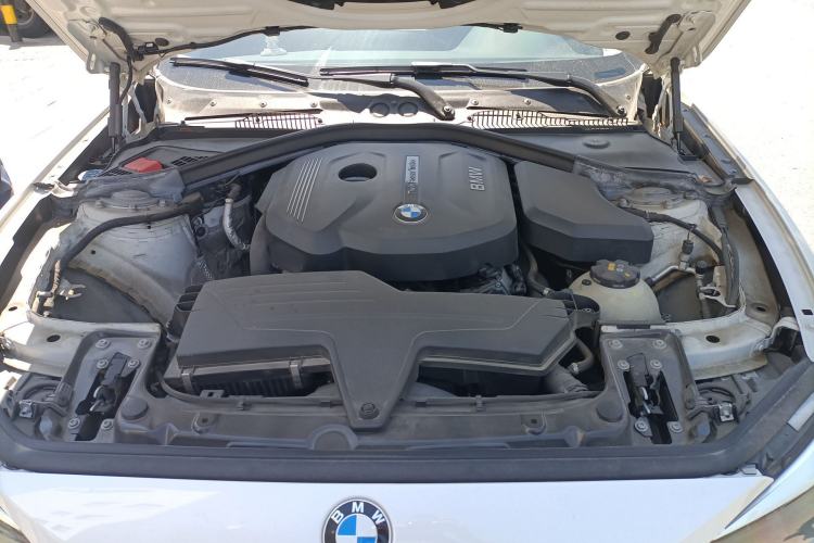 Used BMW 1 Series 2018 118i Leading Model Engine Bay