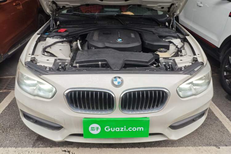 Used BMW 1 Series 2018 118i Leading Model Engine Bay