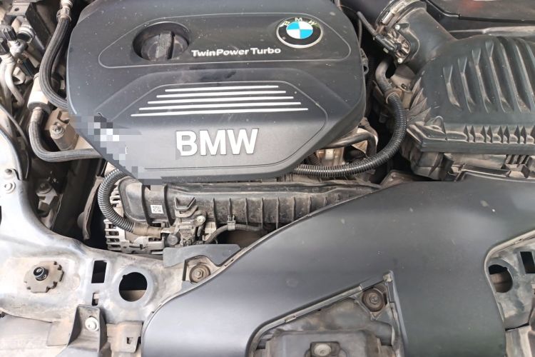 Used BMW 1 Series 2018 118i Fashion Model Engine Bay