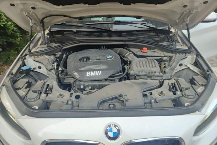 Used BMW 1 Series 2018 Revised 118i Fashion Edition Engine Bay