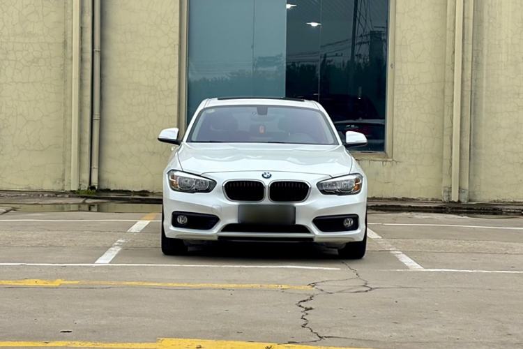 Used BMW 1 Series 2018 118i Leading Model Exterior 1
