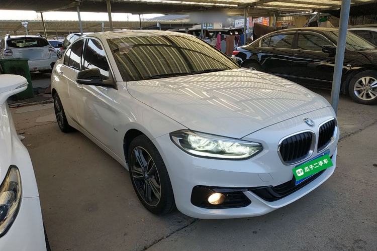 Used BMW 1 Series 2018 118i Sport Edition Exterior 1