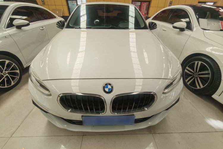 Used BMW 1 Series 2018 118i Sport Edition Exterior 1