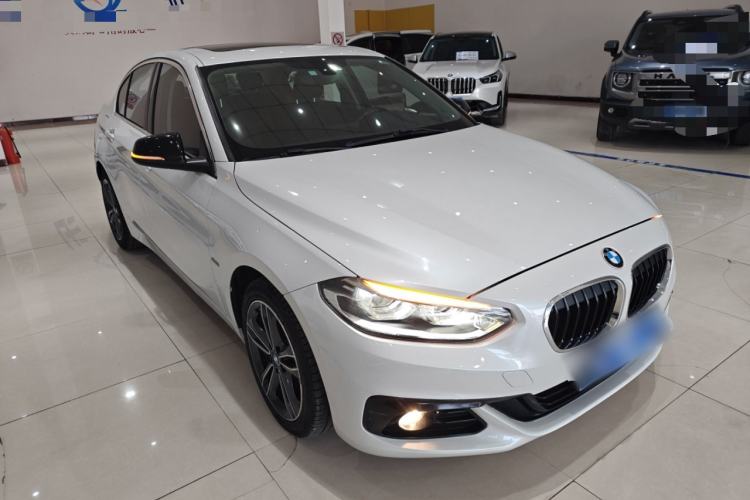 Used BMW 1 Series 2018 118i Sport Edition Exterior 1