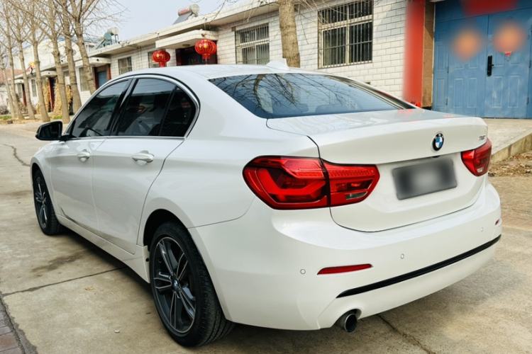 Used BMW 1 Series 2018 Facelifted 118i Sport Edition Exterior 1