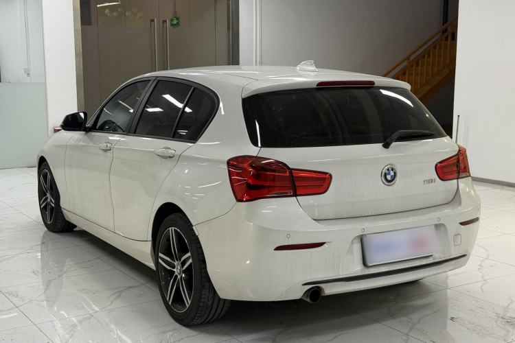 Used BMW 1 Series 2018 118i Sport Design Package Exterior 1