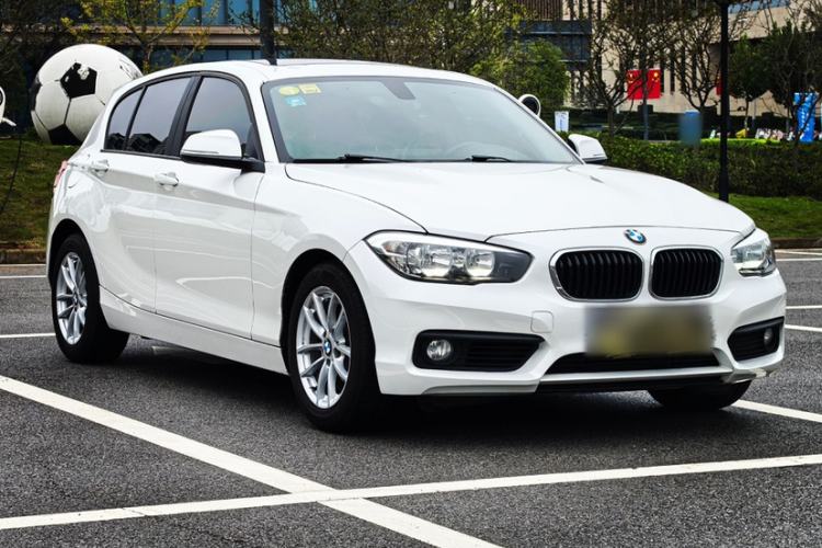 Used BMW 1 Series 2018 118i Leading Model Exterior 1