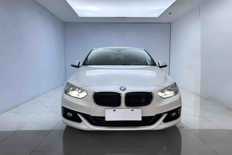 Used BMW 1 Series 2018 Revised 118i Fashion Edition Exterior 1
