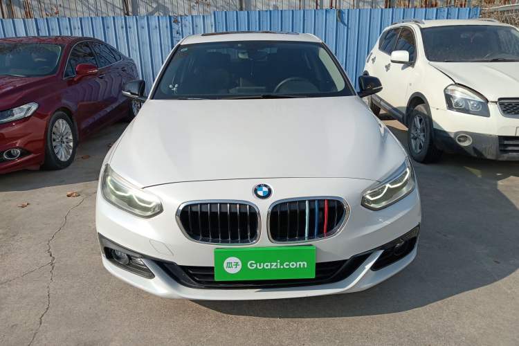 Used BMW 1 Series 2018 118i Sport Edition Exterior 1