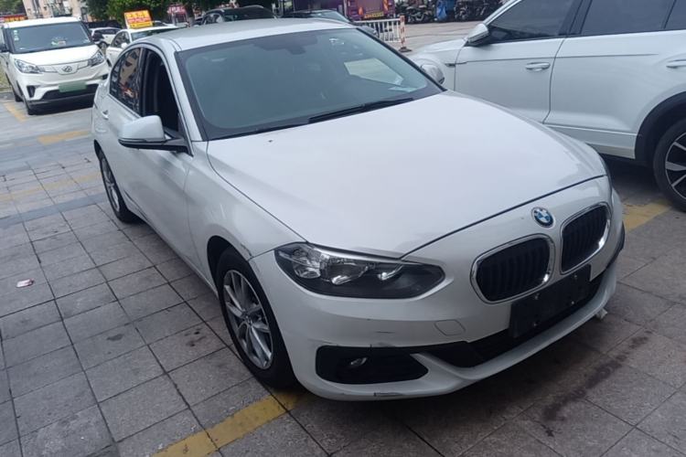 Used BMW 1 Series 2018 118i Fashion Model Exterior 1