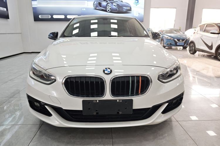 Used BMW 1 Series 2018 118i Sport Edition Exterior 1