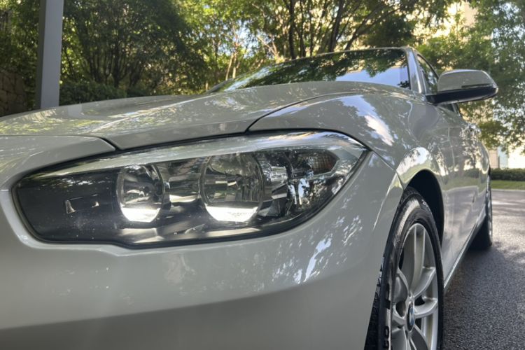 Used BMW 1 Series 2018 118i Leading Model Exterior 1