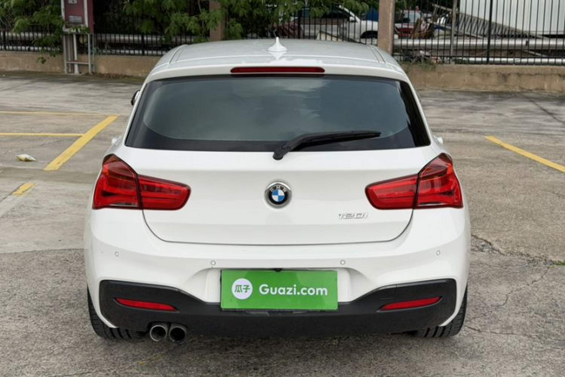 Used BMW 1 Series 2018 120i M Sport Package Exterior 10