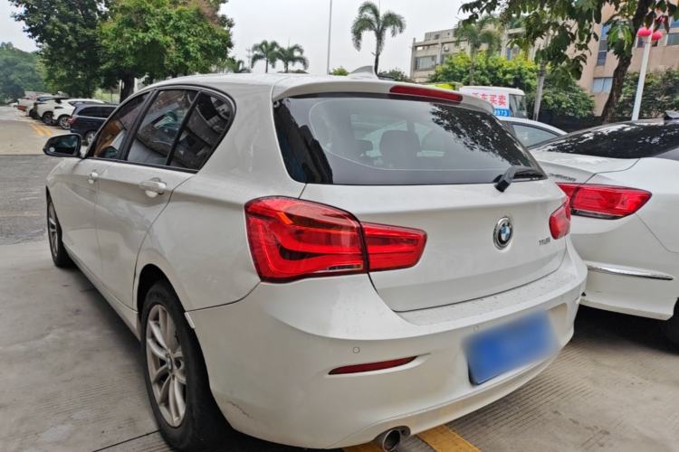 Used BMW 1 Series 2018 118i Leading Model Exterior 2