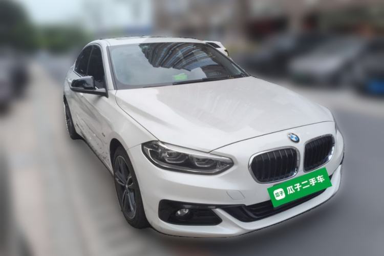 Used BMW 1 Series 2018 118i Sport Edition Exterior 2