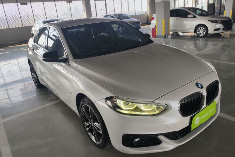 Used BMW 1 Series 2018 118i Sport Edition Exterior 2