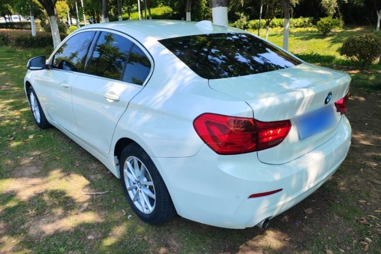 Used BMW 1 Series 2018 118i Fashion Model Exterior 2