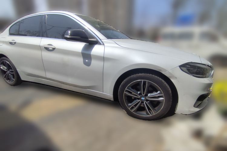 Used BMW 1 Series 2018 Facelifted 118i Sport Edition Exterior 2