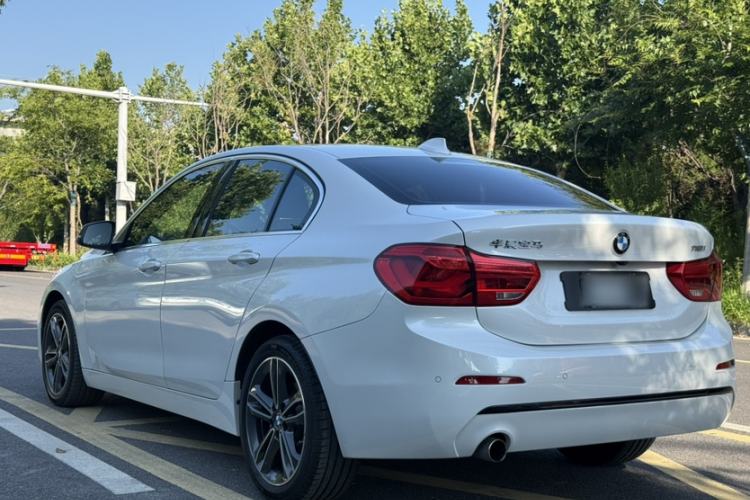 Used BMW 1 Series 2018 Facelifted 118i Sport Edition Exterior 2
