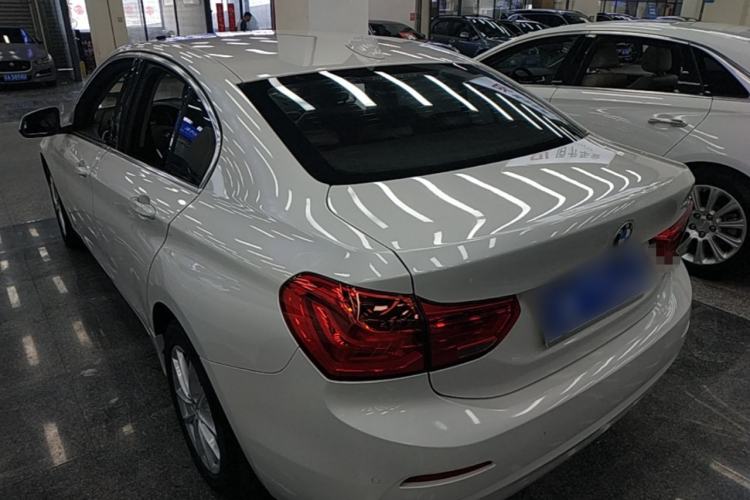 Used BMW 1 Series 2018 118i Fashion Model Exterior 2