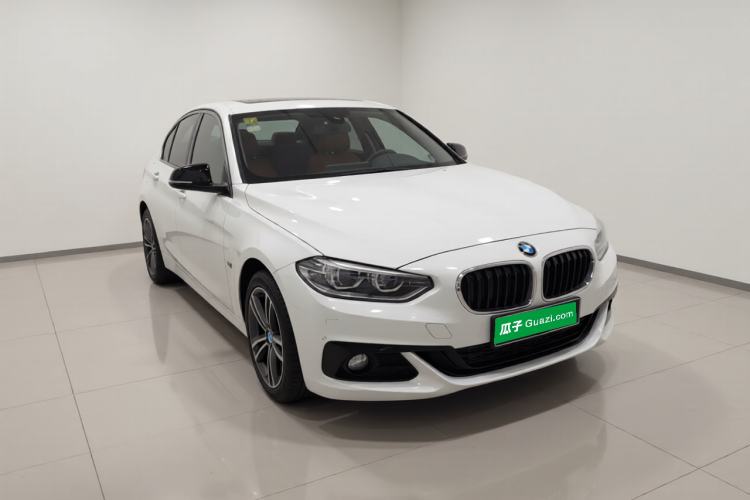 Used BMW 1 Series 2018 118i Sport Edition Exterior 2