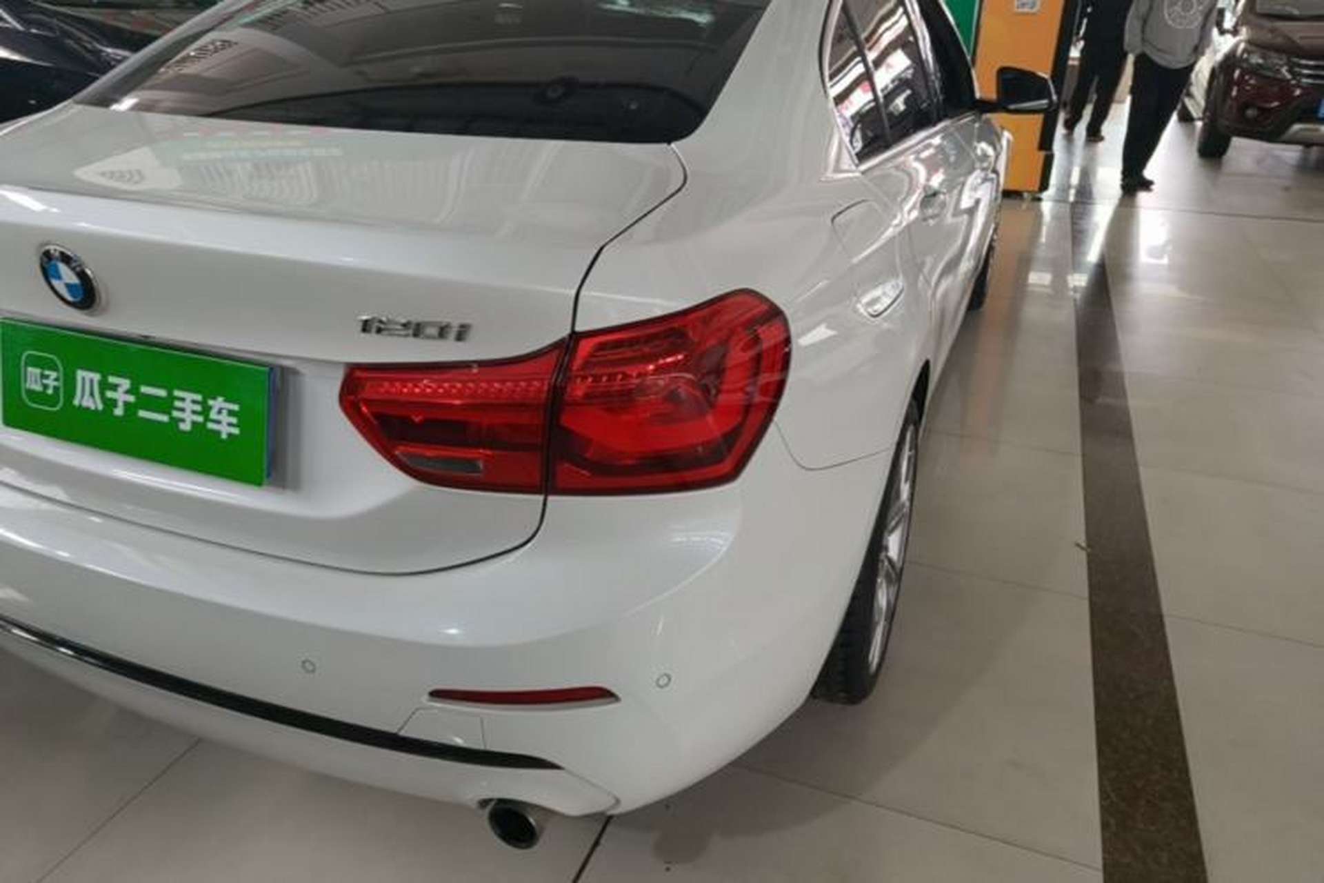 Used BMW 1 Series 2018 120i Design Package Model Exterior 3