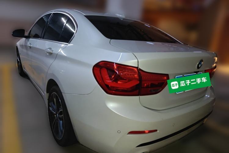 Used BMW 1 Series 2018 118i Sport Edition Exterior 3