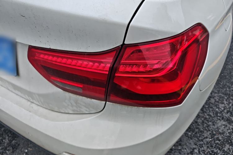 Used BMW 1 Series 2018 Facelifted 118i Design Package Edition Exterior 3