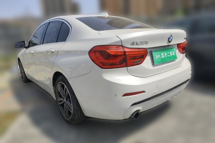 Used BMW 1 Series 2018 Facelifted 118i Sport Edition Exterior 3