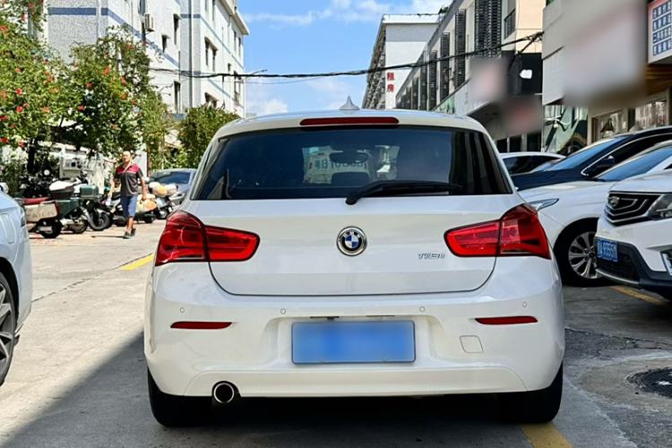 Used BMW 1 Series 2018 118i Leading Model Exterior 3